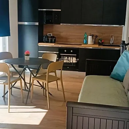 Orelli House - Bilocal Garden Apartman